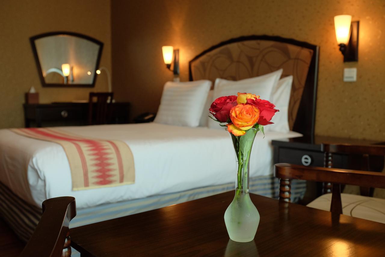 Abyssinia Renaissance Hotel Addis Ababa Bagian luar foto