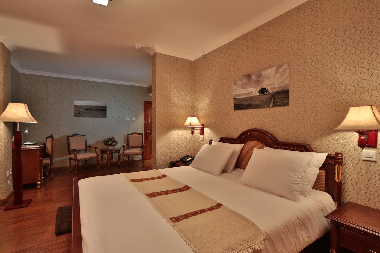 Abyssinia Renaissance Hotel Addis Ababa Bagian luar foto