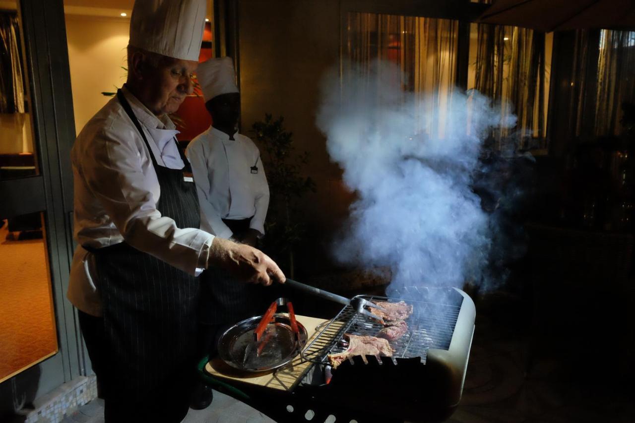 Abyssinia Renaissance Hotel Addis Ababa Bagian luar foto