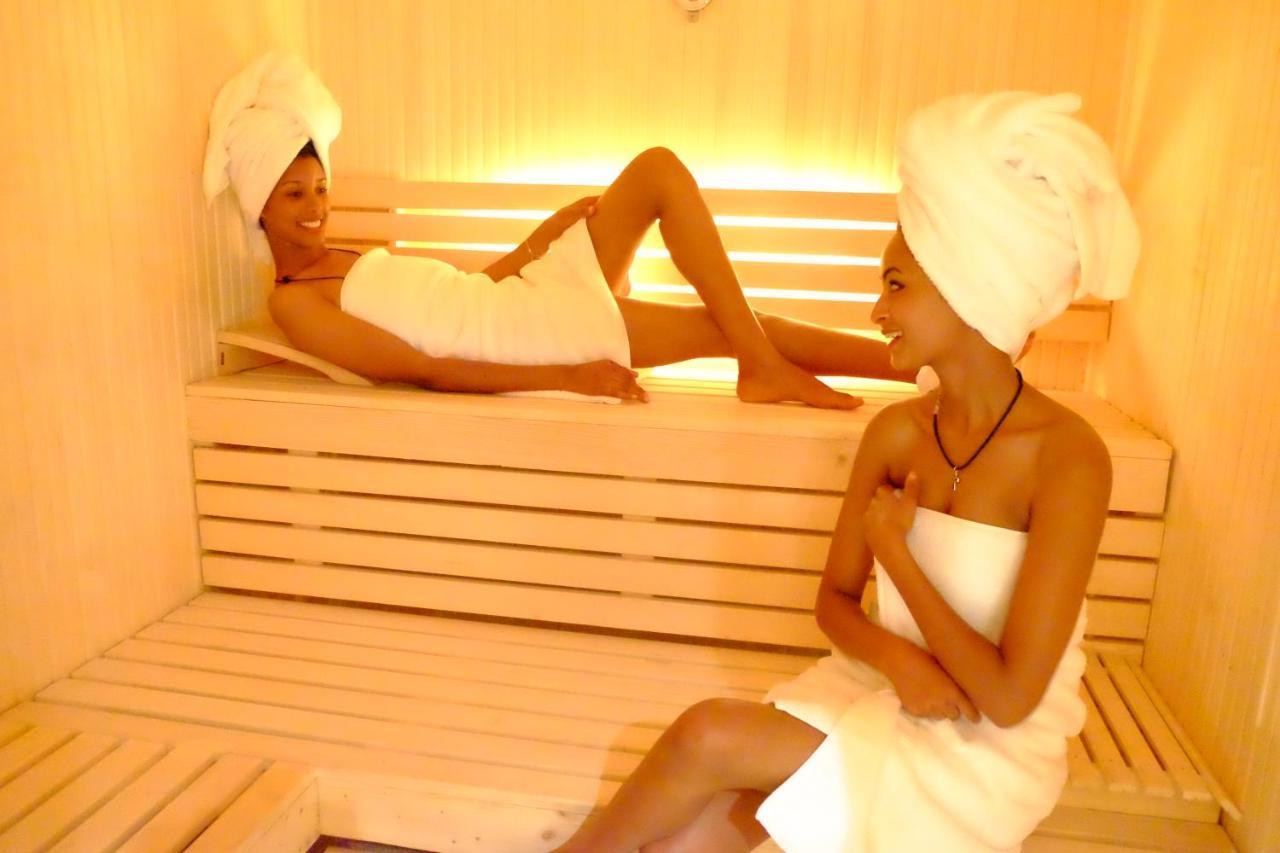Abyssinia Renaissance Hotel Addis Ababa Bagian luar foto